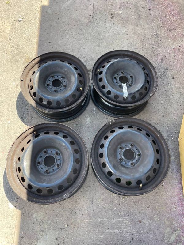 Диски сталеві 5х112 r15 комплект