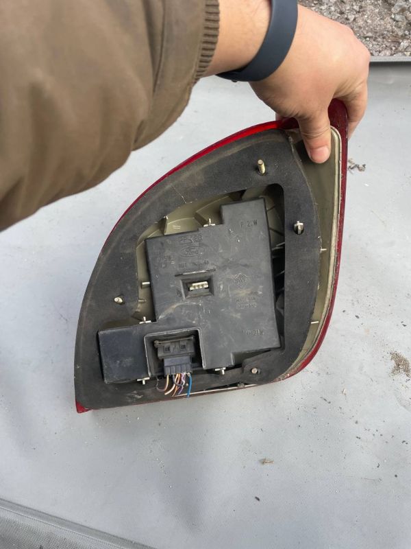 Ліхтар задній лівий,стоп Ford Fiesta MK4, (1995-1999) Фонарь