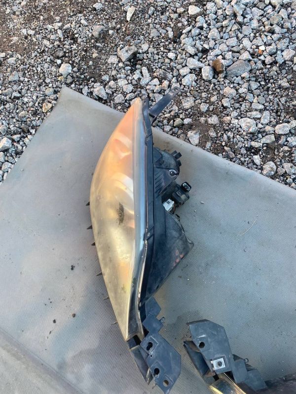 Фара передня ліва  мазда 3 Mazda 3