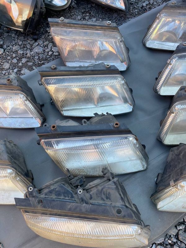 Фари передні ліві праві VW Passat B5 фари пасат б5