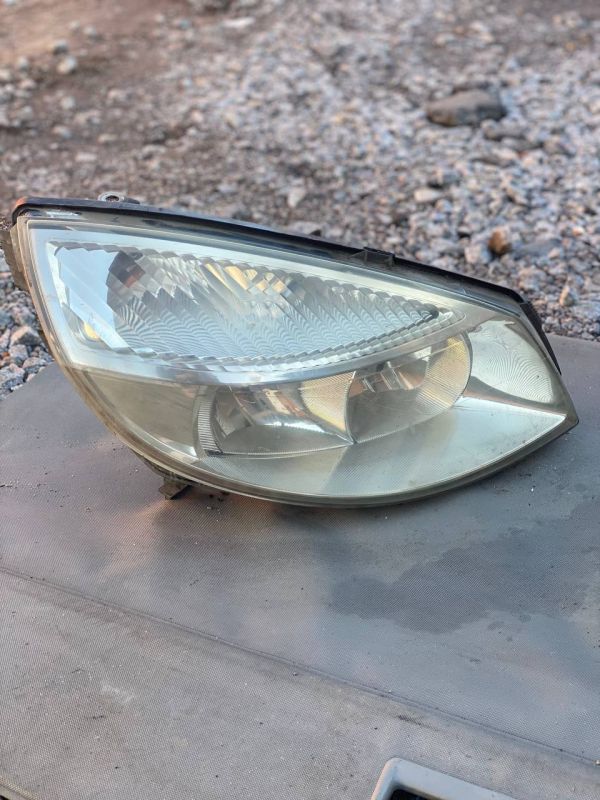 Фара передня права, Renault Scenic 2 Рено Сценік