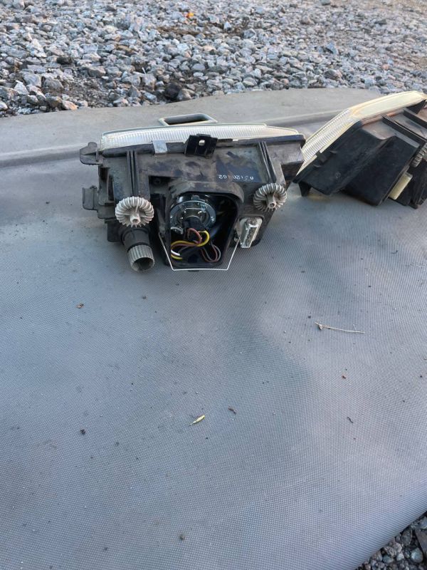 Фари передні права ліва SEAT IBIZA MK2