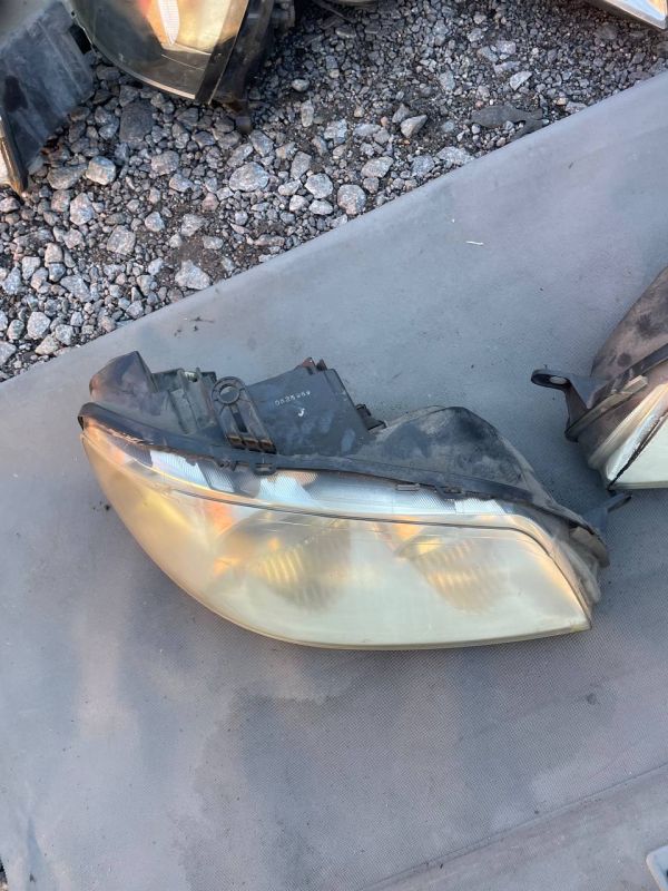 Фари передні ліва права Фіат Пунто 2 Fiat Punto 2 Рестайл Дорестайл