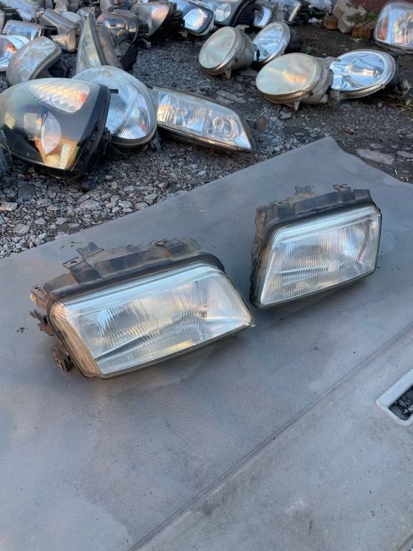 Фари передні пара ліва права оптика Audi A4 B5 Ауді