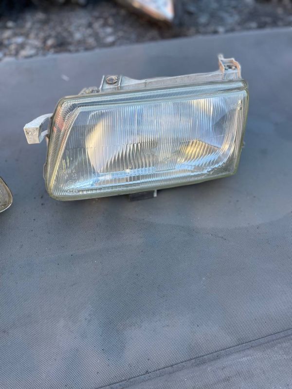 Фари пара ліва права Opel Astra F 