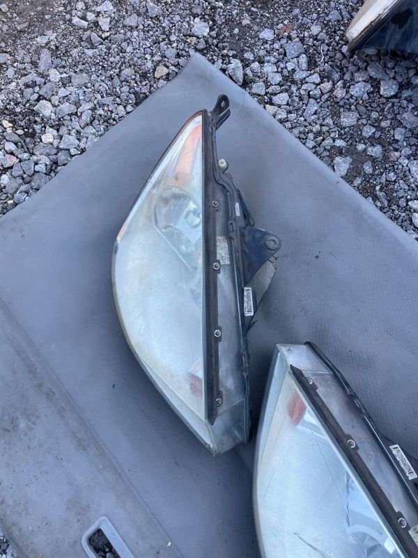 Фари форд фокус 1 з поворотніком