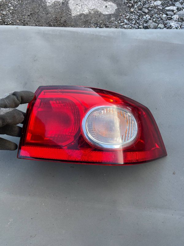 Стоп задній ліхтар Renault laguna 2 03-05 ліхтар задній правий