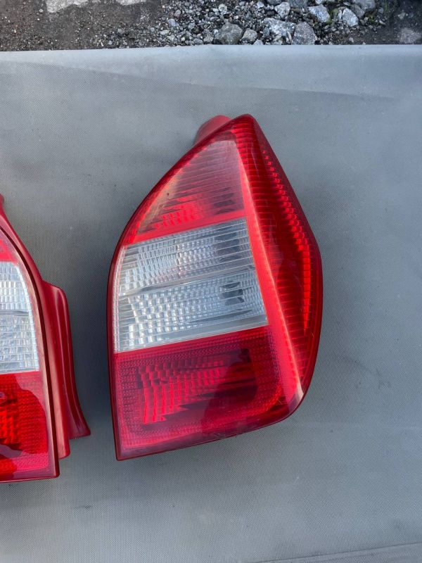 Задні ліхтарі стопи пара лівий правий Citroen C2 Сітроен С2