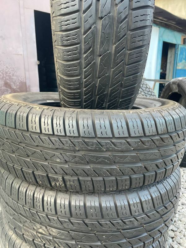 Шини комплект Barum 215/70 r16 літо резина