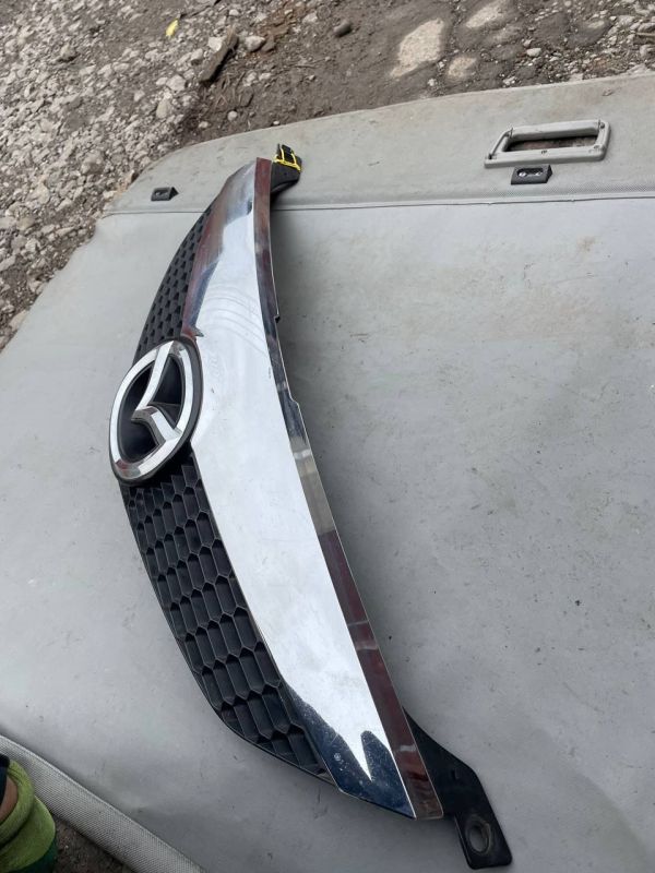 Решетка радиатора Mazda 6 GG Original решітка радіатора Мазда 6gg