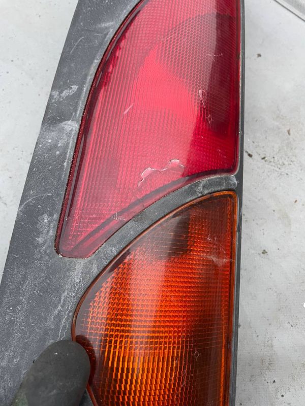 Задні стопи ліхтарі лівий правий Рено Кенго розпашонка Renault Kangoo