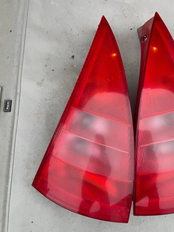  Задні ліхтарі правий лівий стопи Citroen C3 2002 - 2009 Сітроен