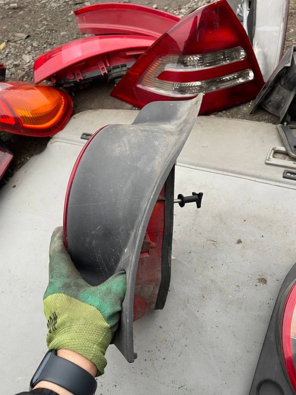 Задні Стопи ліхтарі лівий правий Рено Модус Renault Modus стопи фонарь