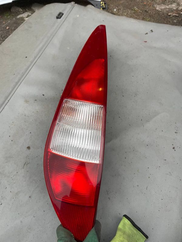 Задні ліхтарі стопи лівий правий Форд Мондео Ford Mondeo mk3
