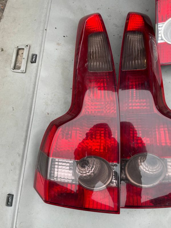 Стопи Фонарі Ліхтарі лівий правий Вольво В50 Volvo V50