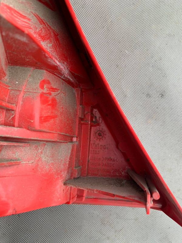 Ліхтар задній (стоп) правий Renault Clio 2 1998-2001p. дорест