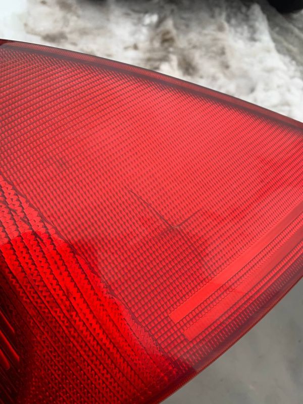 Задній стоп ліхтар правий фонарь Форд Мондео Ford Mondeo MK3