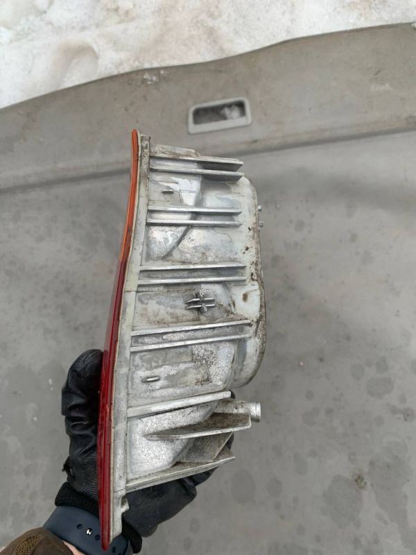 Лівий задній ліхтар фонарь стоп БМВ BMW 3 серії E46 Купе