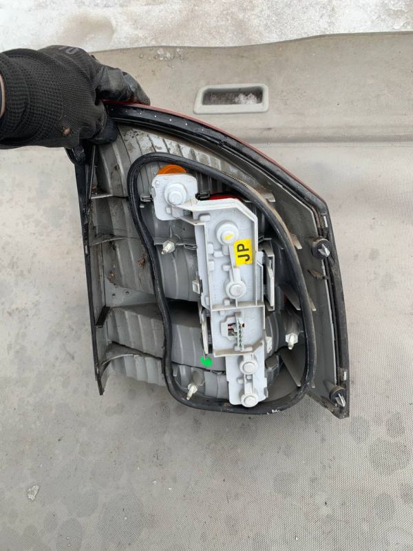  Стоп лівий задній ліхтар Фонарь Opel Vectra C