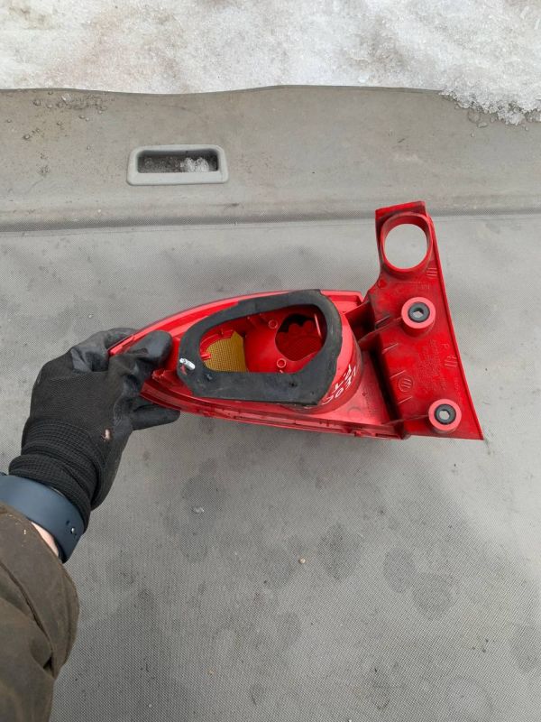 Стоп ліхтар правий фонарь Seat Leon Сиат Леон Рест