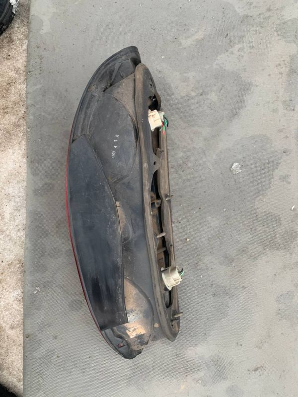 Стоп ліхтар фонарь задній лівий Hyundai Coupe/Tiburon