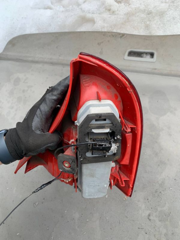 Стоп лівий ліхтар Renault Clio 2 Фонарь уцінка