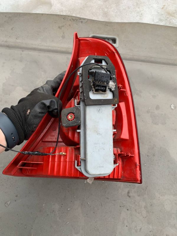 Стоп лівий ліхтар Renault Clio 2 Фонарь уцінка