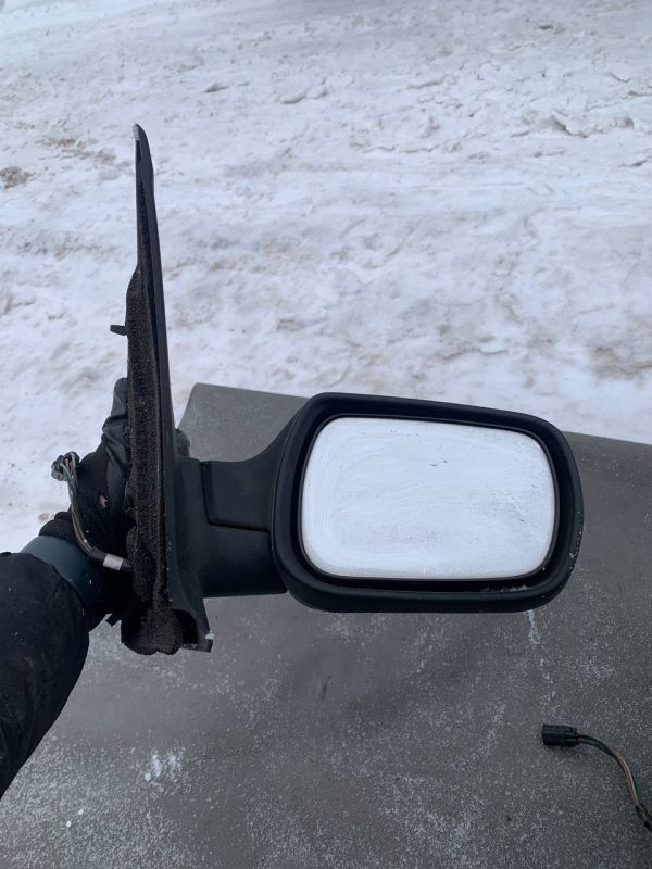 Дзеркало заднього виду ліве праве Ford Fusion/ Fiesta (02-05)