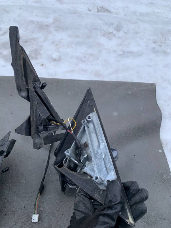 Дзеркало заднього виду ліве праве BMW E46 3-series БМВ