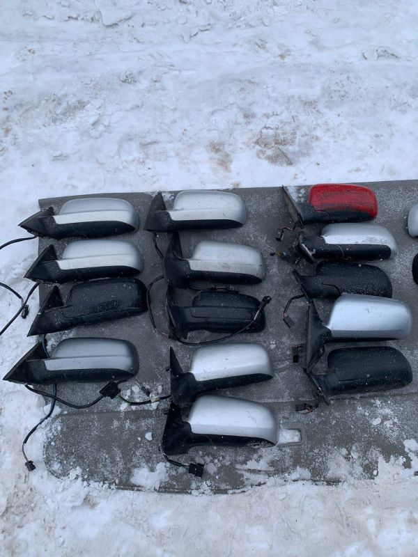 Дзеркало заднього виду ліве Volkswagen Passat B5  пасат б5 електро