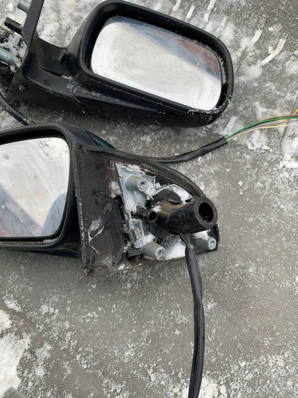 Дзеркало заднього виду ліве праве Peugeot 307 Пежо 307