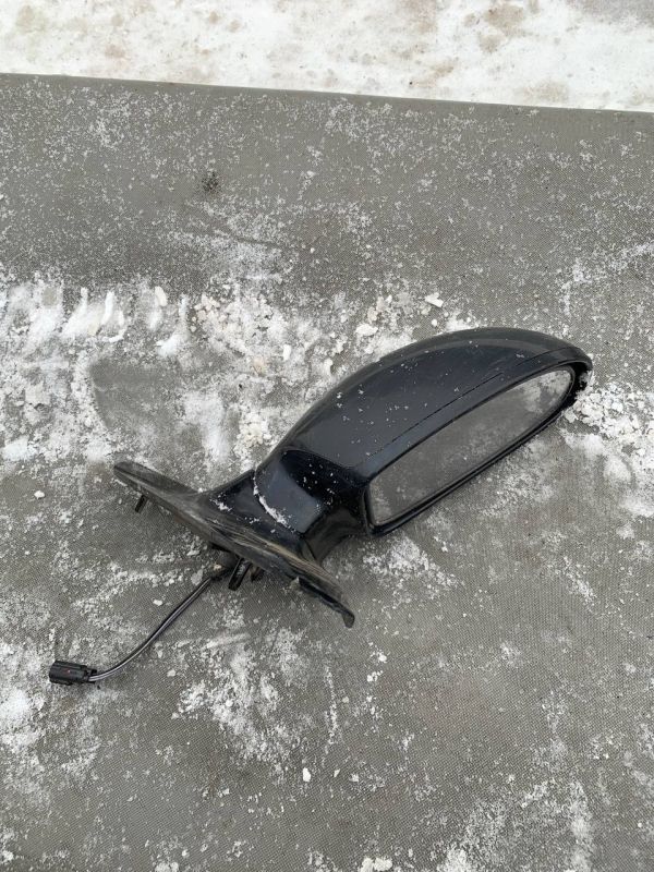 Дзеркало заднього виду праве бокове Зеркало Ford Focus 1Форд Фокус