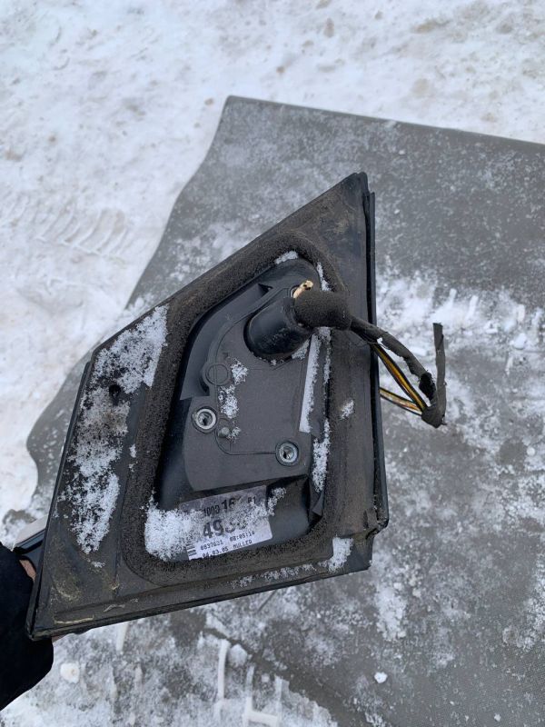 Дзеркало заднього виду праве бокове зеркало toyota yaris