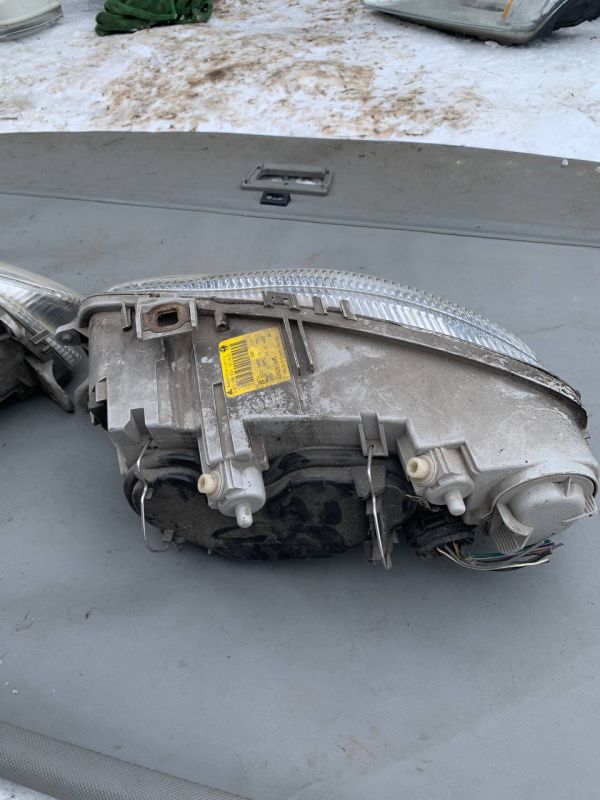 Передні фари ліва права Alfa Romeo 147 Альфа Ромео 147 2000–2004 