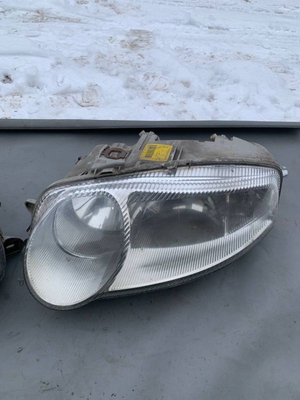 Передні фари ліва права Alfa Romeo 147 Альфа Ромео 147 2000–2004 