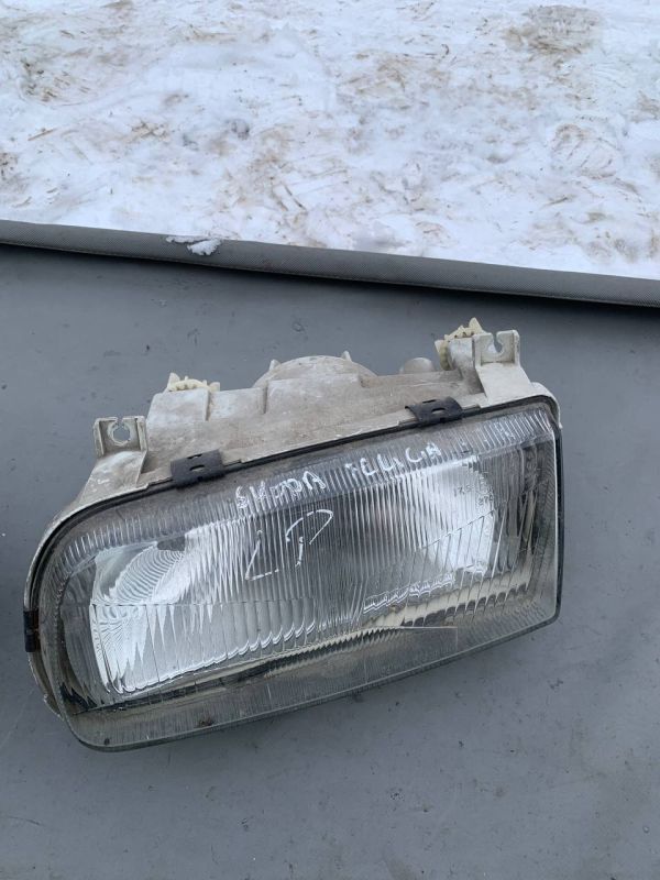 Фари передні ліва права Шкода Skoda Felicia Рестайлінг