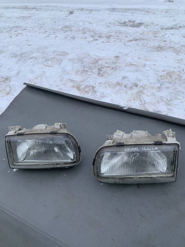 Фари передні ліва права Шкода Skoda Felicia Рестайлінг