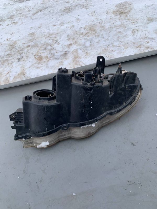 Фара передня права Kia Shuma II, 2001-2004 кіа Шума