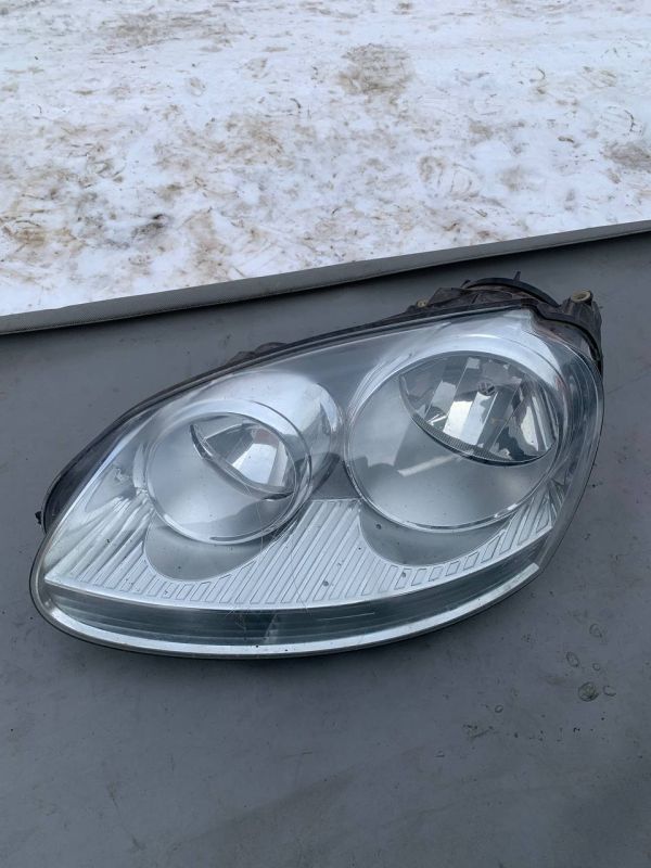 Фара передня ліва Фольксваген гольф 5 Volkswagen Golf V Jetta 5