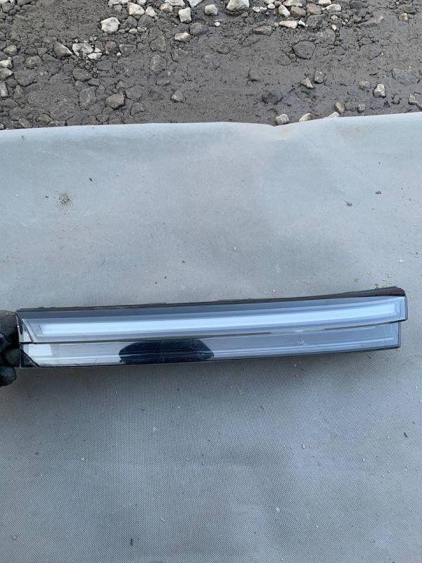 Лампа ДХО ліва VW TAYRON II  Фольксваген Тайрон