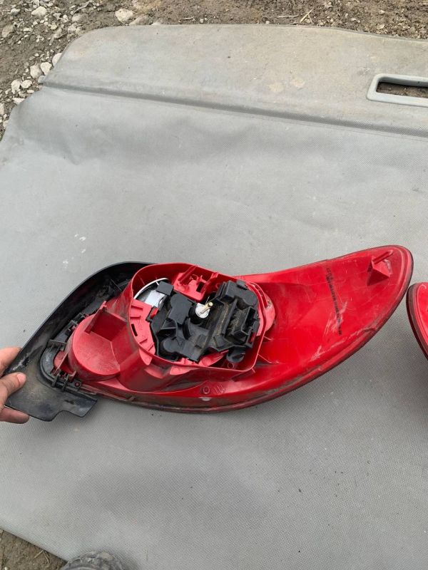 Задні ліхтарі стопи лівий правий Peugeot 206 CC кабріолет рестайлінг