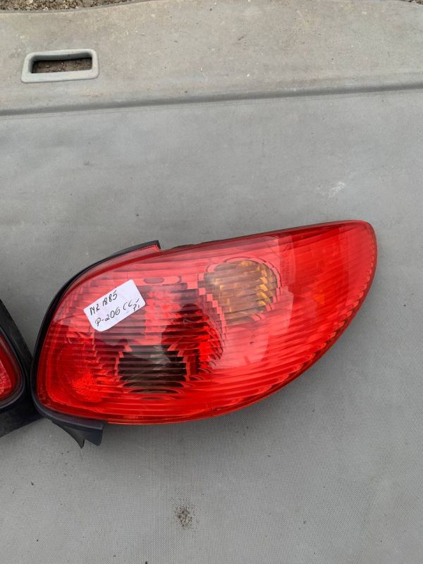 Задні ліхтарі стопи лівий правий Peugeot 206 CC кабріолет рестайлінг
