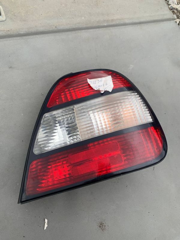 Фонарь стоп ліхтар задній лівий правий Daewoo Leganza Део Леганза