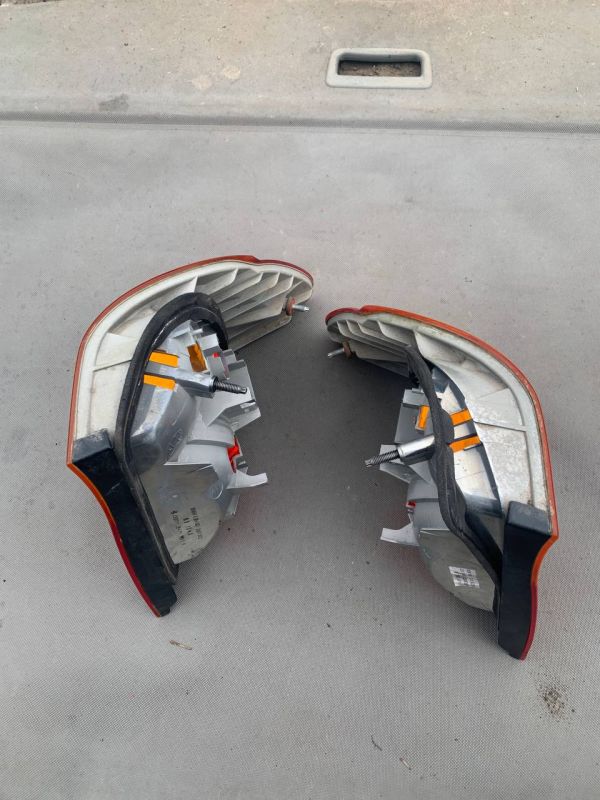 Ліхтар стоп фонарь задній лівий правий BMW 3 E46 БМВ 3 Е46 Седан