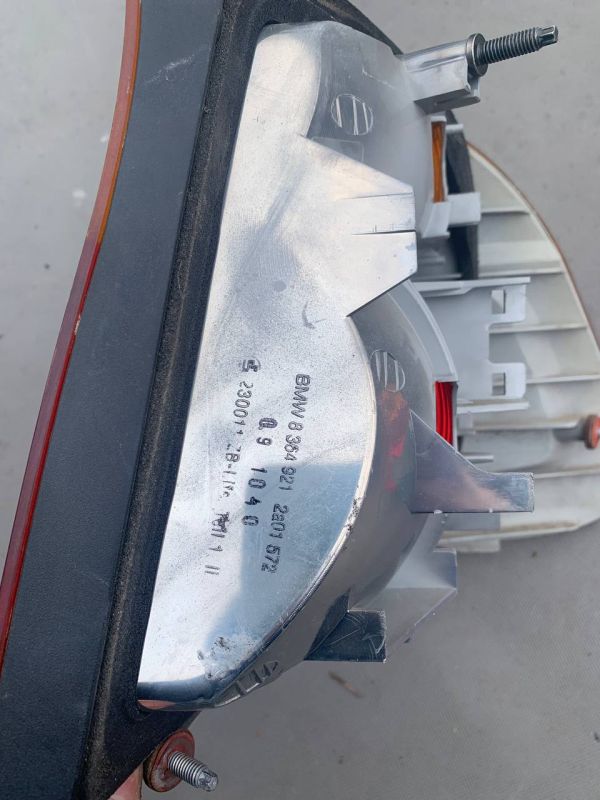 Ліхтар стоп фонарь задній лівий правий BMW 3 E46 БМВ 3 Е46 Седан