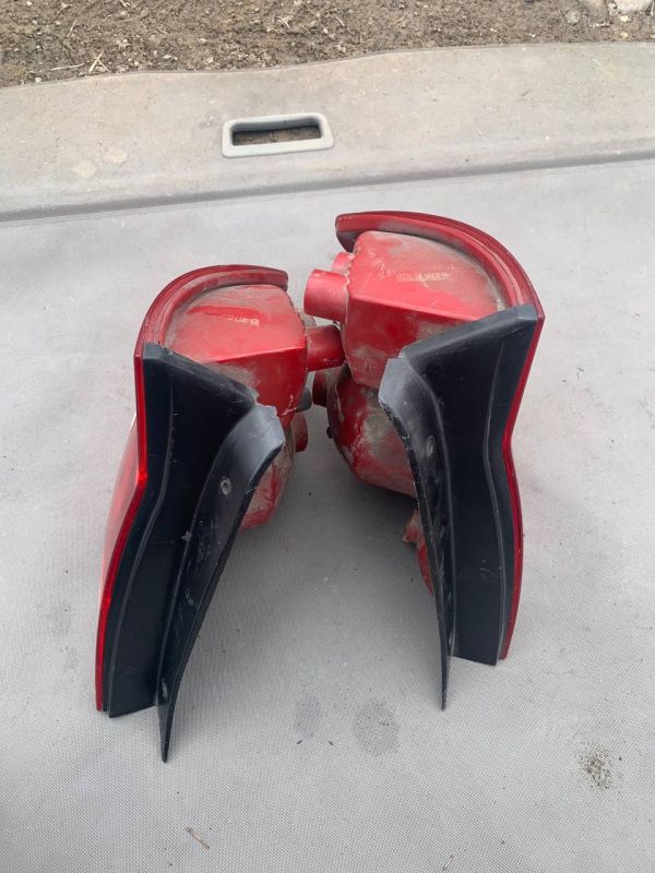 Ліхтар cтоп фонарь задній лівий правий Hyundai Accent хетчбек 