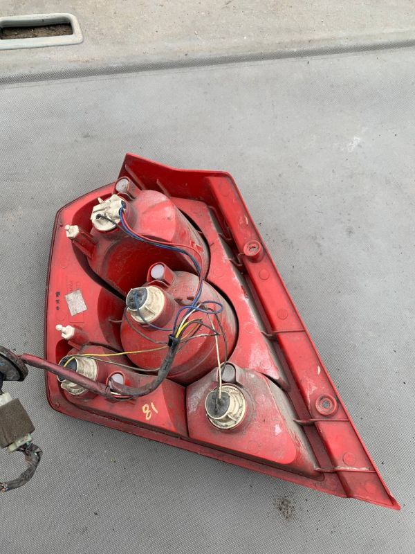 Ліхтар задній лівий правий Авео 1 - 2 T-200 хетчбек  УЦІНКА поліз Хром