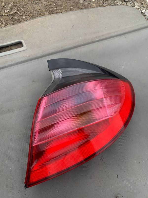 Стоп ліхтар фонарь лівий правий Mercedes w203 купе