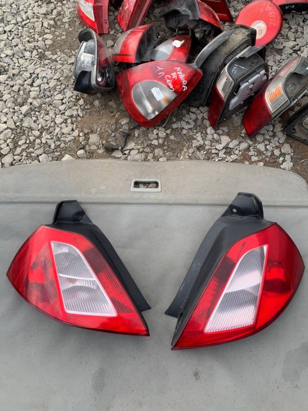 Ліхтар фонар стоп лівий правий Renault Megane II хетчбек Рено Мегане 2