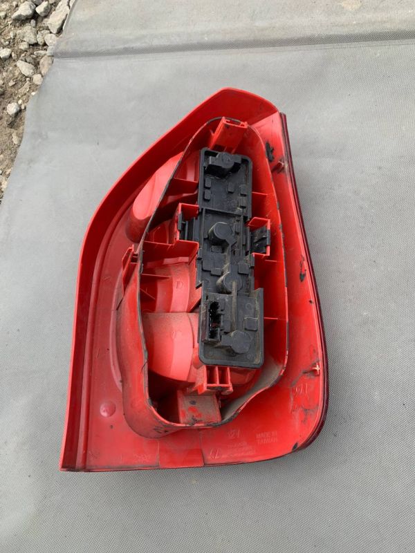 Задні ліхтарі стопи лівий правий Citroen Xsara Picasso Сітроен Пікасо